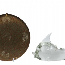 לוט של שני פריטים ישנים, שונים