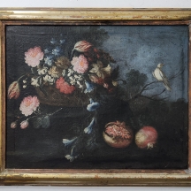 'ציפור, סל נצרים וזוג רימונים בשלים' - ציור עתיק מהמאה ה-18 שמן על בד מוצמד ללוח