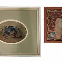 לוט של שתי תמונות טקסטיל ישנות