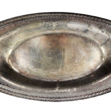 כלי כסף עתיק ויפה, עשוי כסף 800 (חותמת כסף שחוקה כמעט לגמרי אבל טוהר הכסף נבדק)