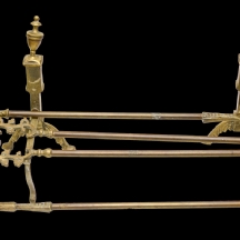 כלים לאח עשויים פליז ונחושת