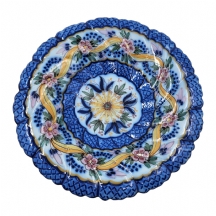 צלחת קרמיקה פורטוגלית גדולה ויפה, חתומה: 'Estatuaria Coimbra Frutuoso)', מעוטרת