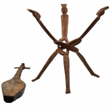 לוט של 2 חפצי עץ