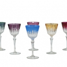 סט של 6 גביעי קריסטל צרפתיים צבעוניים