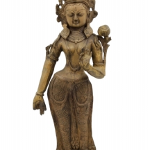 פסל דקורטיבי עשוי פליז יצוק בדמותה של פרוואטי