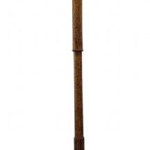 בסיס (רגל) למנורת רצפה ישנה עשוי עץ, 1940-1950 בקירוב