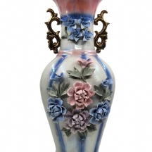 כד סיני גדול ודקורטיבי עשוי קרמיקה