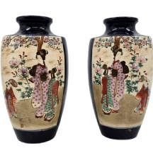 זוג אגרטלי סטסומה (Satsuma) יפנים