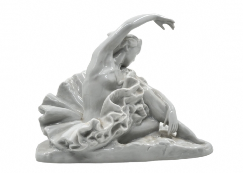 פסל פורצלן בדמות רקדנית פלמנקו