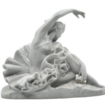 פסל פורצלן בדמות רקדנית פלמנקו