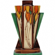 לאספני אר דקו - אגרטל אנגלי לסידור פרחים מתוצרת: 'Myott, Son & Co (Ltd)', מעוטר