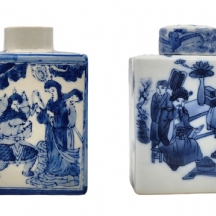 לוט של שני מיכלי תה (Tea caddy) סינים דקורטיבים עשויים פורצלן מעוטר בכחול