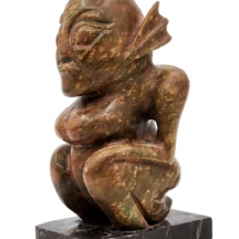 פסל סיני ישן עשוי אבן טבעית מגולפת בעבודת יד בסגנות דמויות הפנג שואי של תרבות