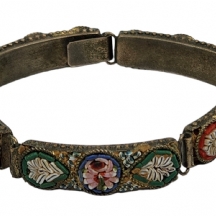 צמיד מתכת איטלקי עתיק בן כמאה שנה משובץ בעבודת מיקרומוזאיקה (Micromosaic)