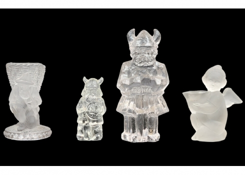 לוט של 4 פסלוני זכוכית בדמויות שונות