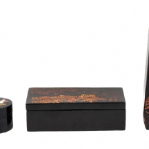 לוט של 3 חפצים מהמזרח הרחוק