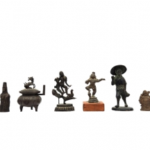 לוט נאה של 10 חפצי נוי דקורטיביים שונים