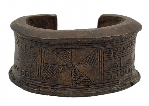 צמיד תשלום אפריקאי (נקרא מנילה Manilla  או Anklet Currency bracelet), עתיק