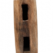 תוף חריץ אפריקאי מסוג (Slit drum) של אנשי איגבו מניגריה (Igbo people of Nigeria)