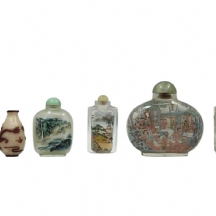 לוט של 8 בקבוקי הרחה סינים (Snuff Bottle)