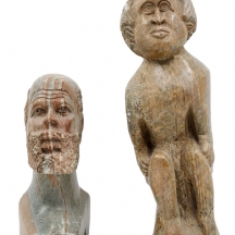 זוג פסלים מאסיביים, עשויים אבן טבעית