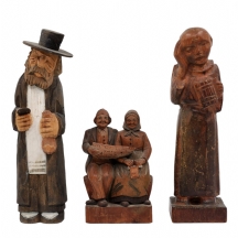 לוט של 3 פסלי עץ שונים