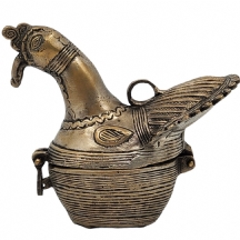 קופסה שולחנית הודית עשויה פליז מוכסף, מעוצבת בדמות טווס