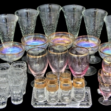 לוט של כוסות עשויות זכוכית