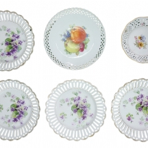 לוט של 6 צלחות פורצלן בעלות חוטי פורצלן שזורים