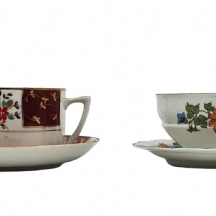 לוט של 2 ספלי תה רוסים סובייטים גדולים, עשויים פורצלן, מעוטרים וחתומים