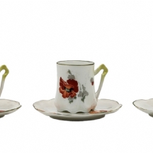 סט של שלוש ספלי פורצלן אר-נובו