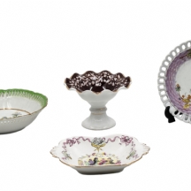 לוט של 4 כלי פורצלן שונים