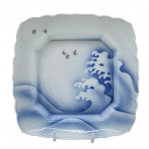 לאספני אמנות יפנית - כלי פורצלן יפני איכותי מתוצרת פוקאגווה (Fukagawa) שבאריטה