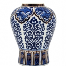 כד פורצלן דקורטיבי