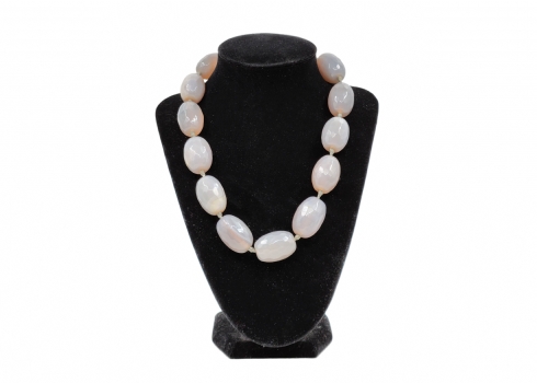 מחרוזת חרוזי אגט (Agate) אפור טבעי מלוטש