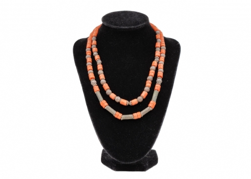 מחרוזת קורלים עם ספייסרים עשויים 'כסף נמוך', יכולה להיענד כמחרוזת ארוכה או