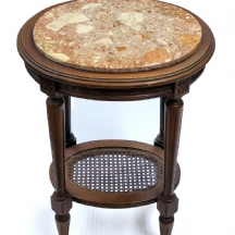 שולחן גרידון (Gueridon table) בסגנון צרפתי עתיק