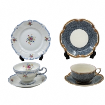 לוט של שני חלקי סט פורצלן