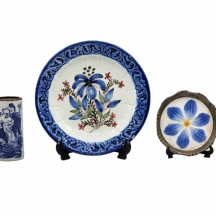 לוט של 5 כלי קרמיקה ופורצלן כחול לבן שונים