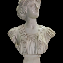 פסל עשוי שיש יצוק