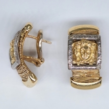 זוג עגילי זהב עשויים זהב צהוב 14 קארט בסגנון ורסאצ'ה