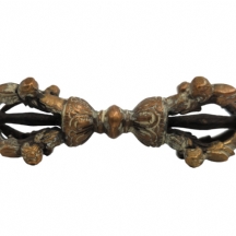 פגיון ואג'רה (vajra) טיבטי קטן, עשוי פליז