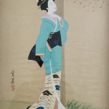 'גיישה בקימונו תכול' - ציור יפני עתיק, גואש ואקוורל על נייר