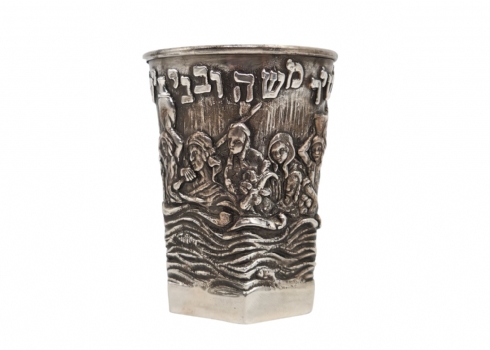 כוס כסף מרשימה לקידוש, עשויה כסף 'סטרלינג' (925)