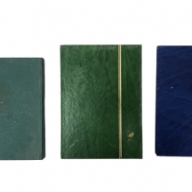 לוט של שלושה אלבומי בולים