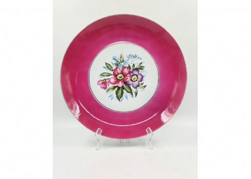 כלי פורצלן יפני גדול בסגנון בוכרי, מעוטר בהדפס פרחוני וחתום