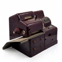 מכונות פרנקינג עתיקה (Franking machine),