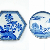 שני כלי פורצלן יפניים דקורטיביים (קערה וצלחת משושה)