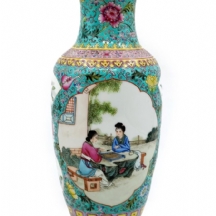 אגרטל פורצלן סיני עתיק מסוף תקופת הרפובליקה (1912-1949), בדגם מנדריני קלאסי