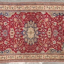 שטיח ישן ארוג בעבודת יד